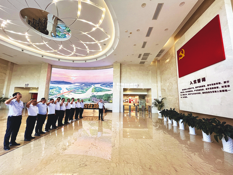 中鐵電氣化局運管公司開展“筑牢紀(jì)法防線<div   id=